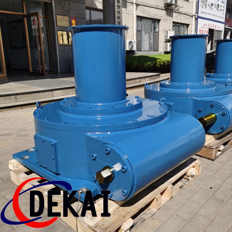 平面二次包絡減速機的日常使用及維護